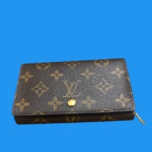 Louis Vuitton Monogram Canvas Porte Monnaie Tresor Wallet